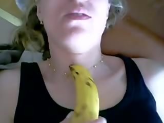 Yo chupar y provocación con un plátano